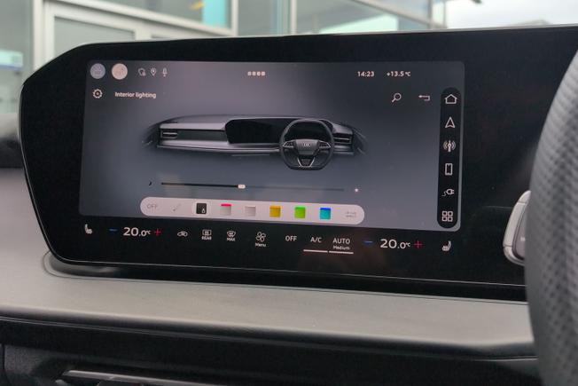 AUDI Q3 Photo 30