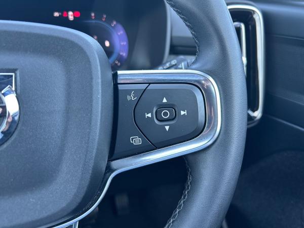 Volvo XC40 Photo autoimg-85f20cb7e2b1f8adc85ef8d12764d0778c219c47.jpg