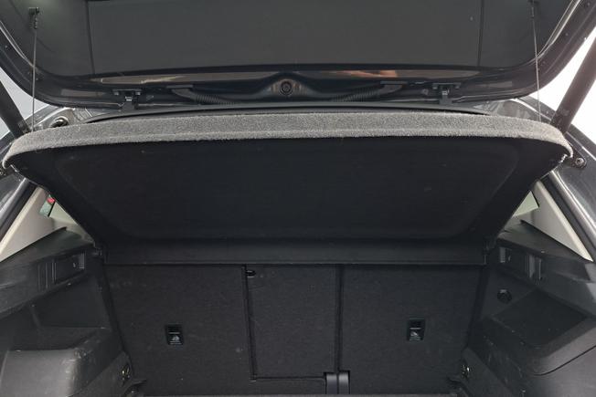 VOLKSWAGEN Tiguan Photo 12