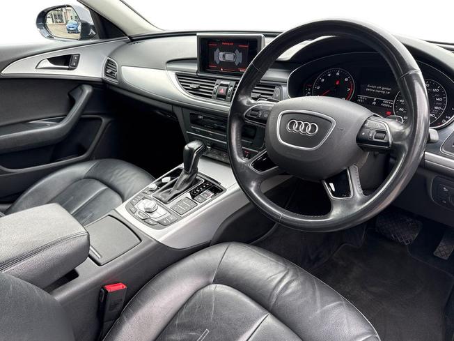 AUDI A6 Avant Photo 6