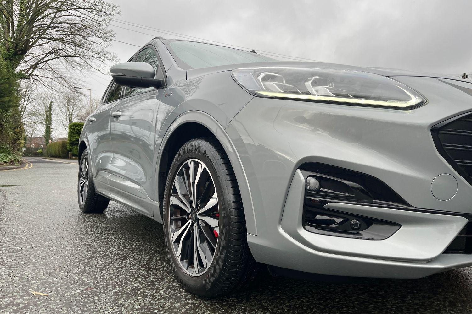 Ford KUGA Photo 25
