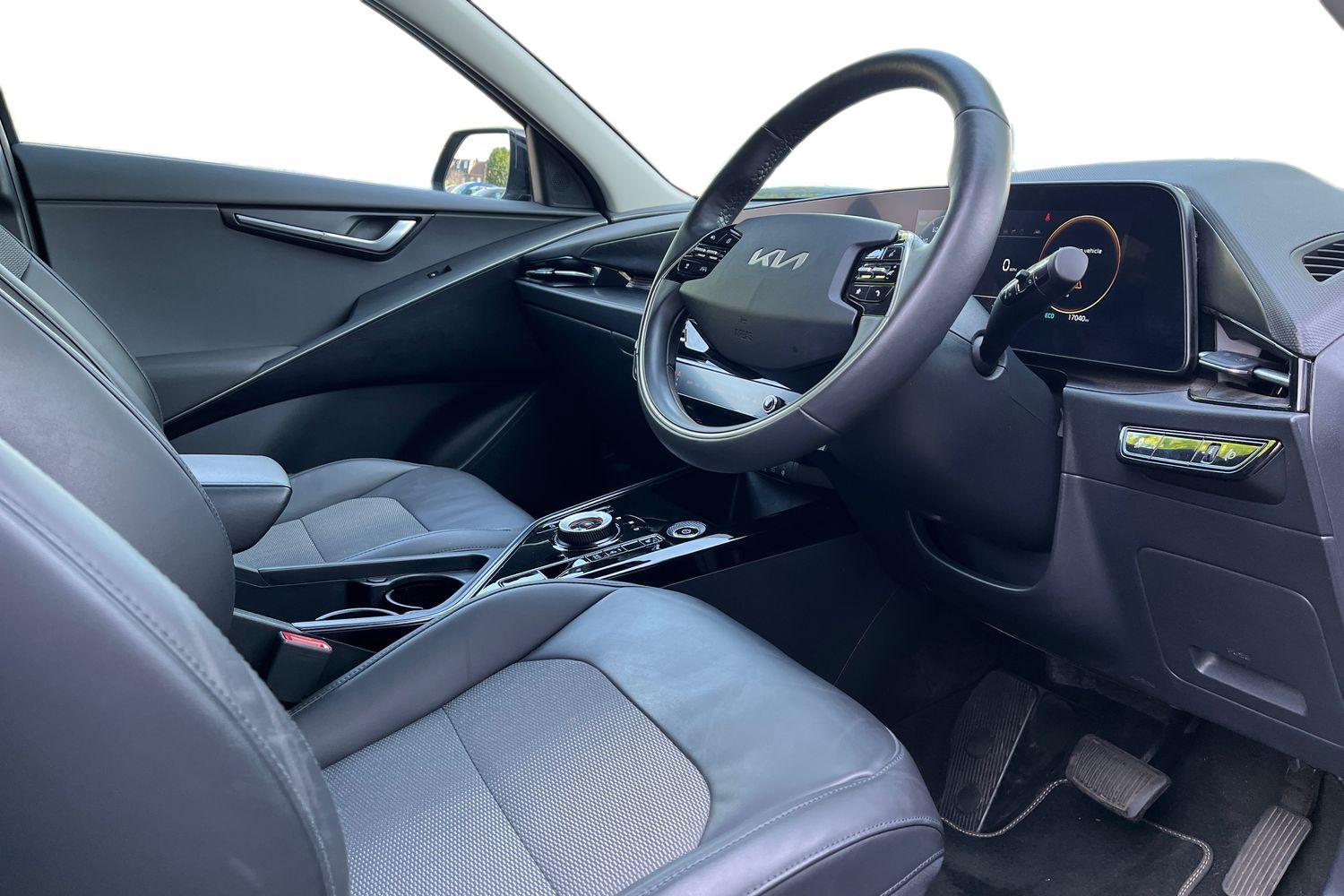 Kia NIRO Photo 8