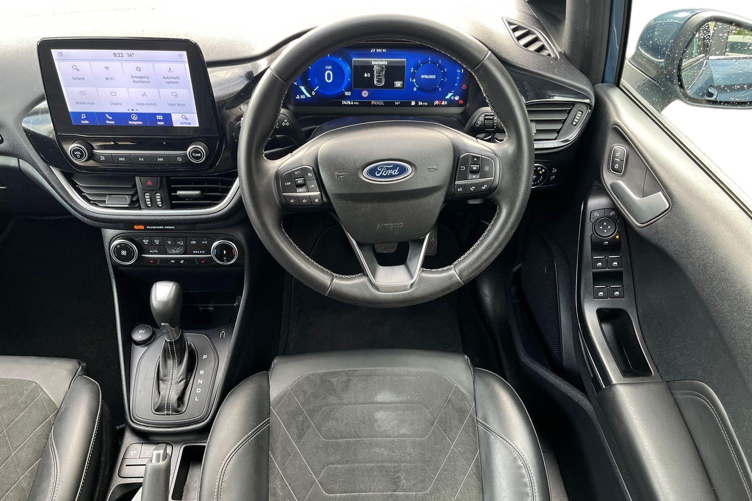 Ford FIESTA Photo 10