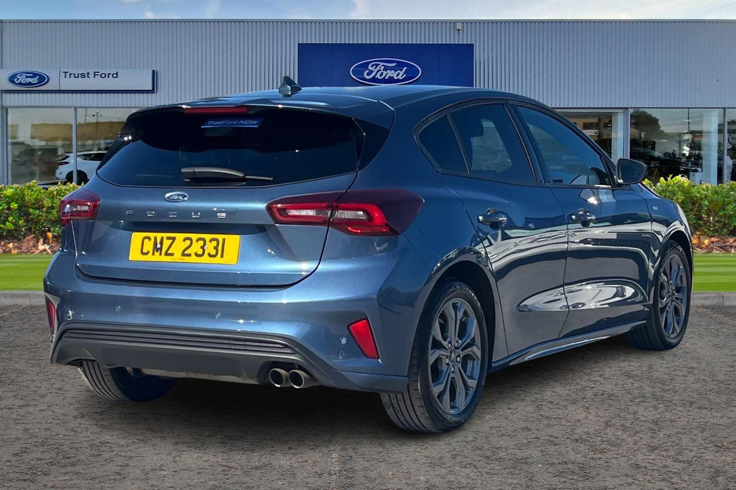 Ford FOCUS Photo 3