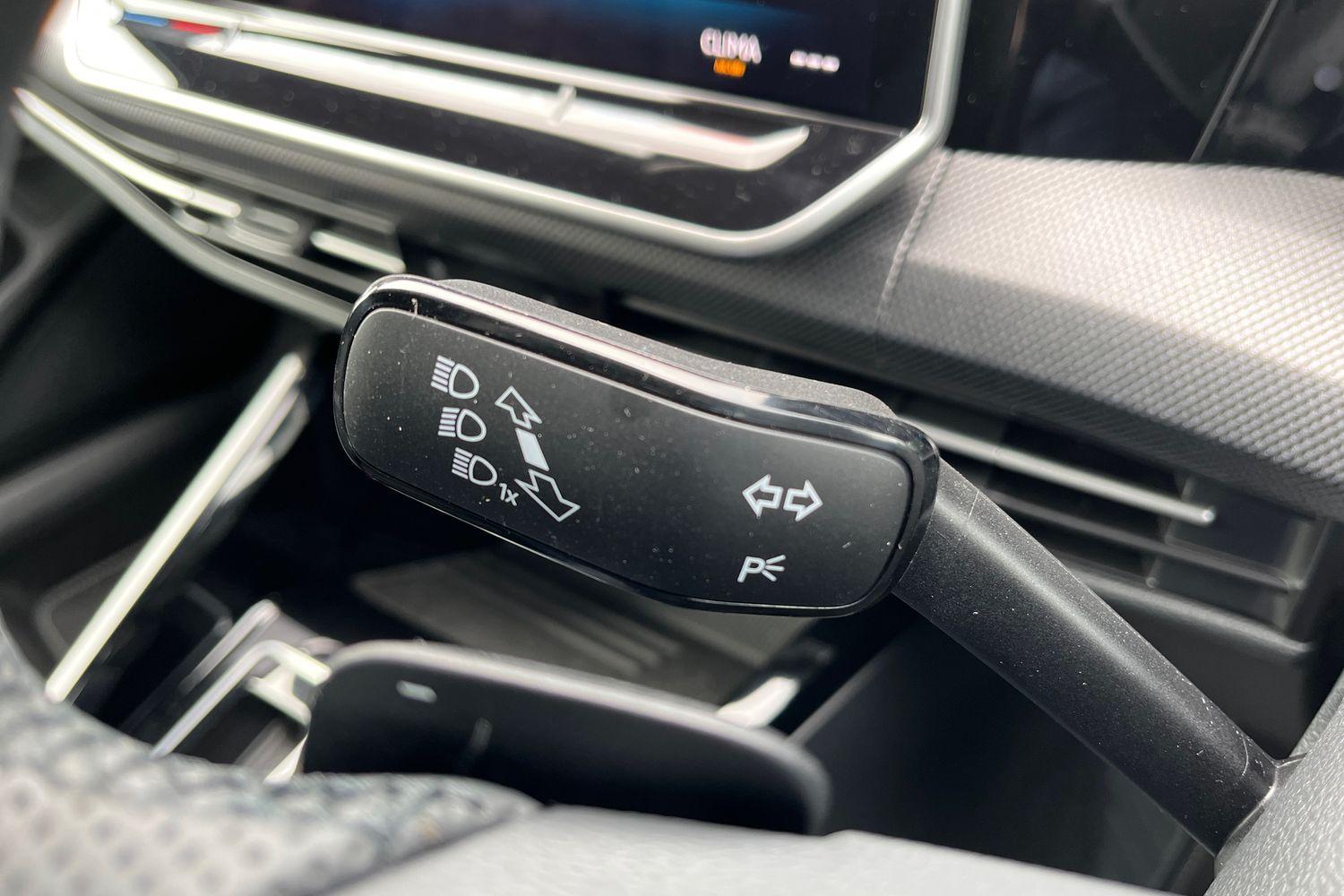 Volkswagen GOLF Photo 13
