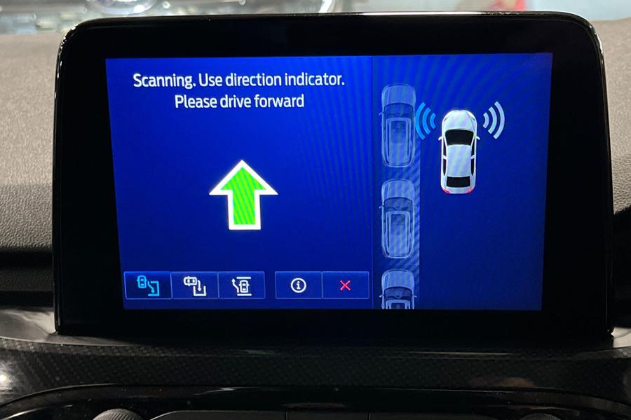 Ford KUGA Photo autoimg-86018b071f715cf081c9d0839d51b1ceb15c491d.jpg
