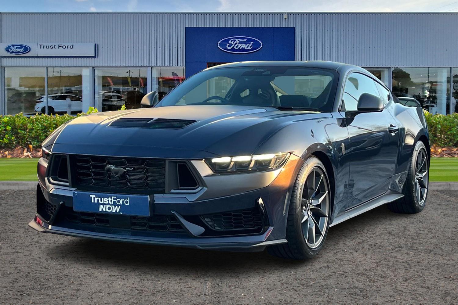 Ford MUSTANG Photo 4