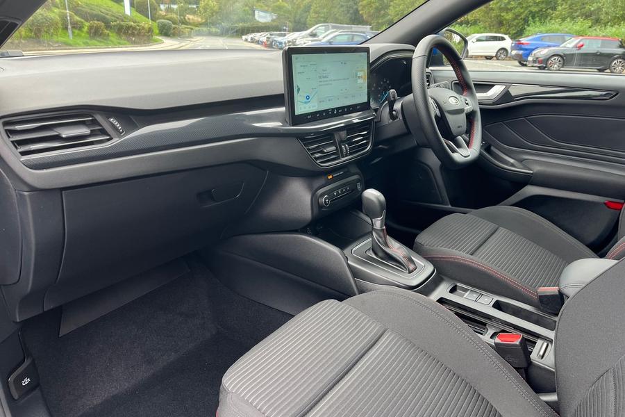 Ford Focus Photo autoimg-860457463a15d4ee14284326674cc1e07cefe1c9.jpg