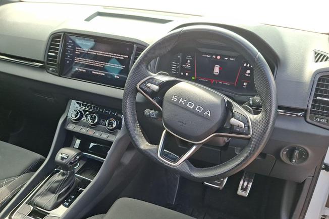 ŠKODA Karoq Photo 11