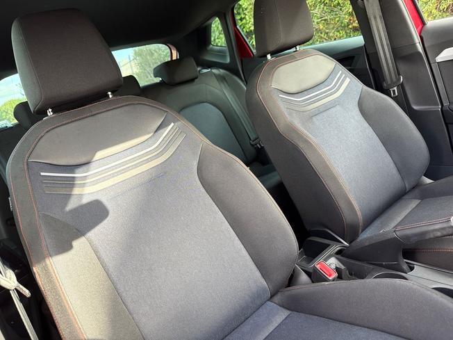 SEAT Ibiza Photo 25