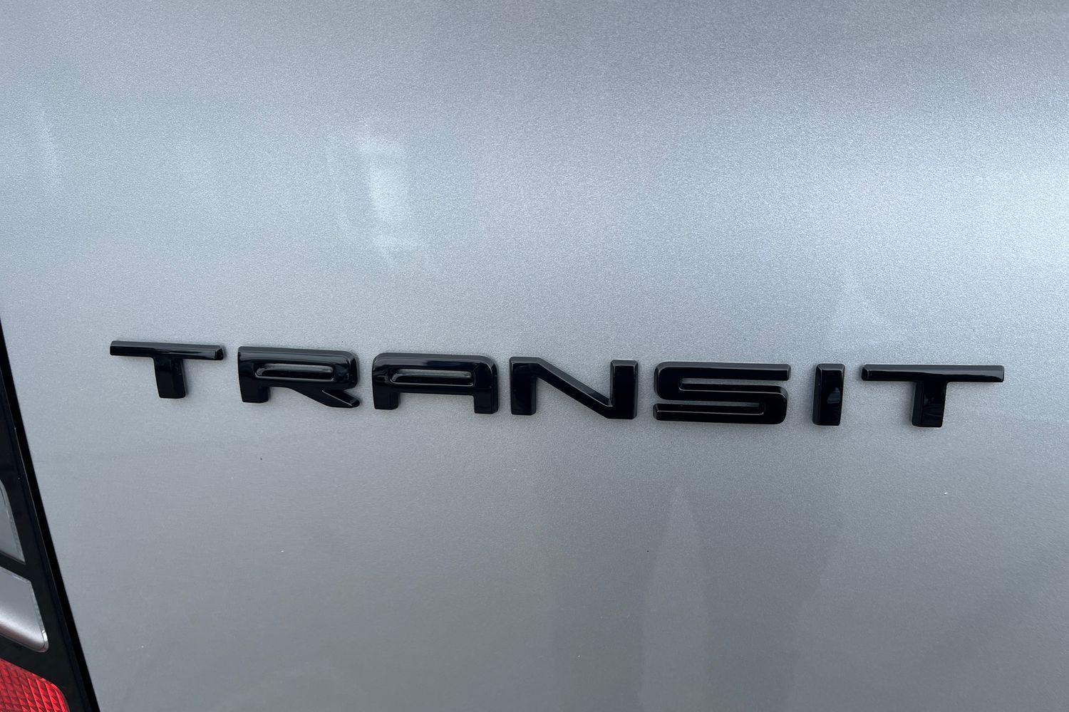 Ford TRANSIT CUSTOM Photo 19