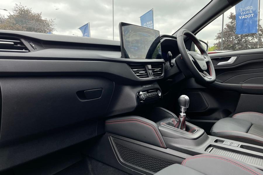 Ford Kuga Photo autoimg-86109d08f8351cfff33a61632bf3a6c57574b7bf.jpg