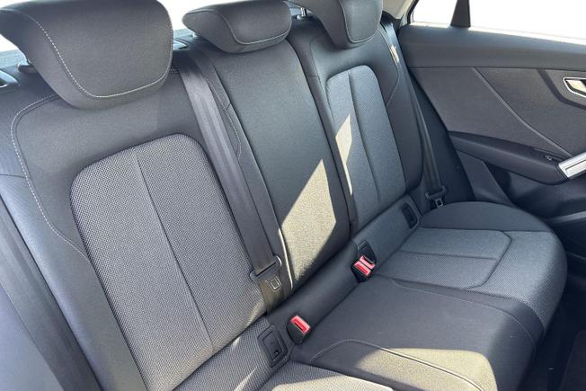 AUDI Q2 Photo 9