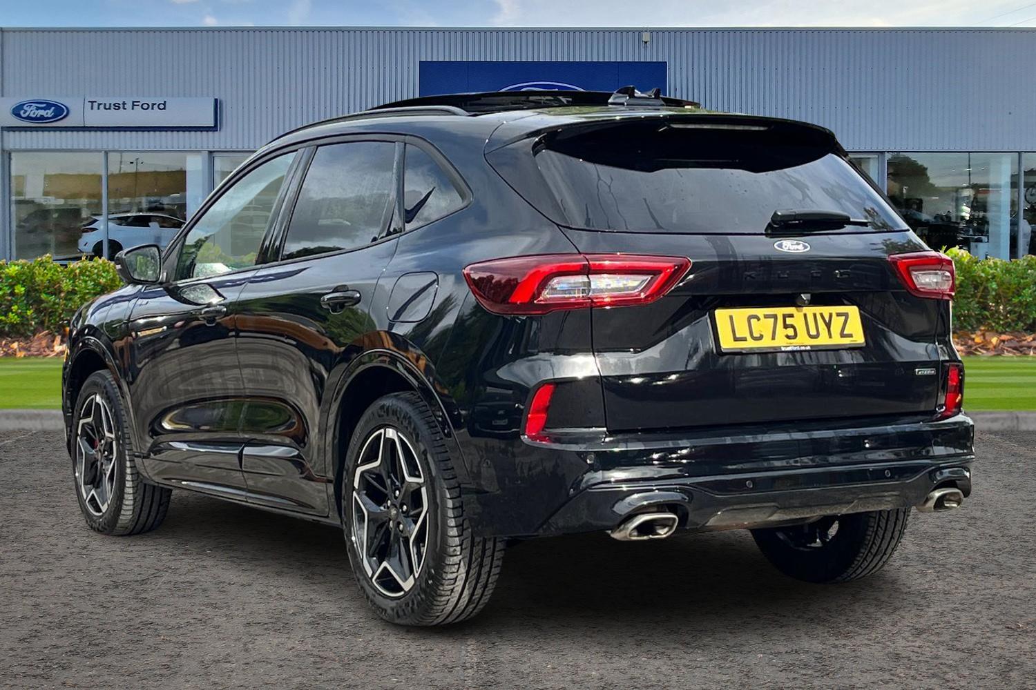 Ford Kuga Photo 1