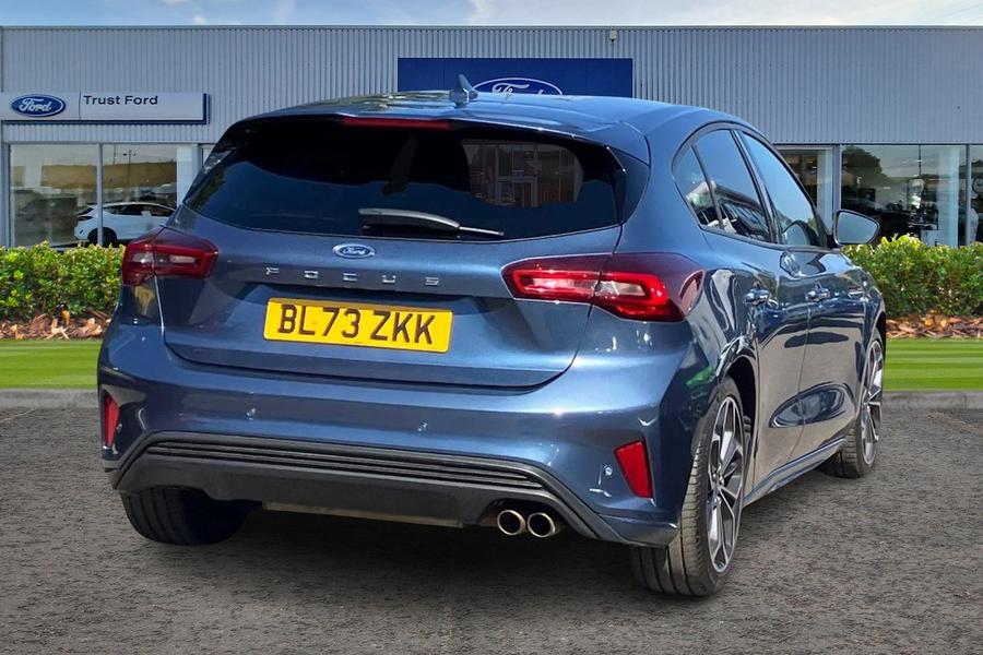 Ford FOCUS Photo autoimg-8615a9fca00e8ea1d51a3d938da1aedb7d1cc4cb.jpg