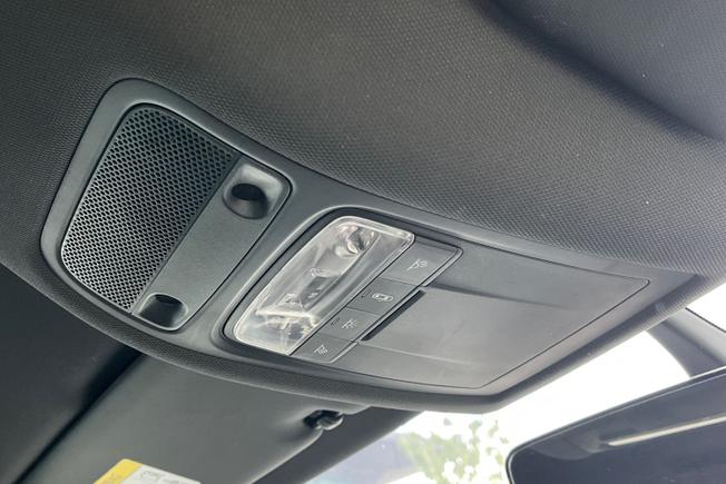 AUDI Q3 Photo 34