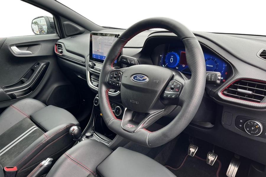 Ford PUMA Photo autoimg-86187d7e3f31745d0bd02a830be98fb2f8cf5504.jpg