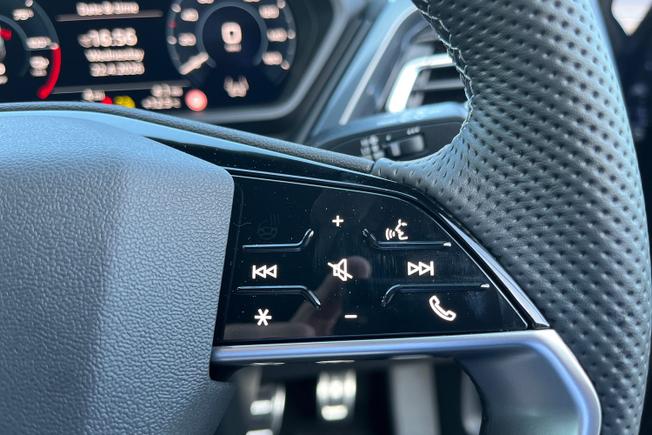 AUDI Q4 E-Tron Photo 17