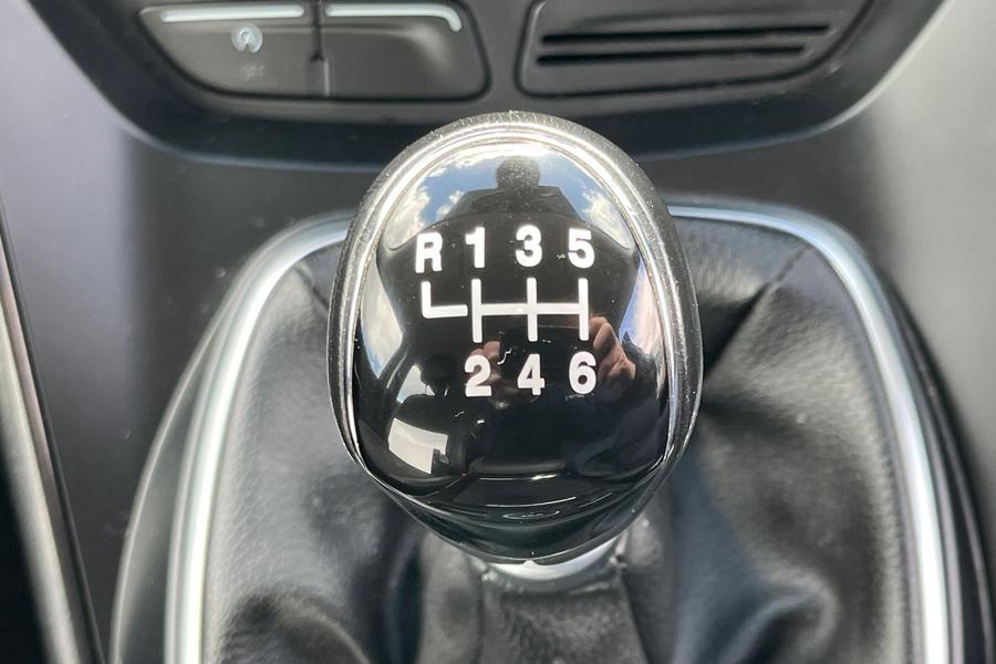 Ford KUGA Photo autoimg-861a2837e936294b0559204dd000f4786dc0bfb5.jpg