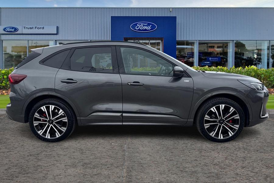 Ford KUGA Photo autoimg-861c346812ad1c8390314c2e110c7e83208783a4.jpg