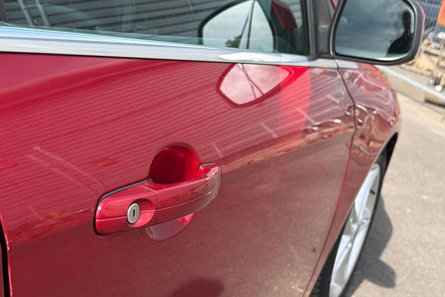 Ford FOCUS Photo autoimg-861d0c1989b69fcb5f130a67eb126d9f6fc95e9b.jpg