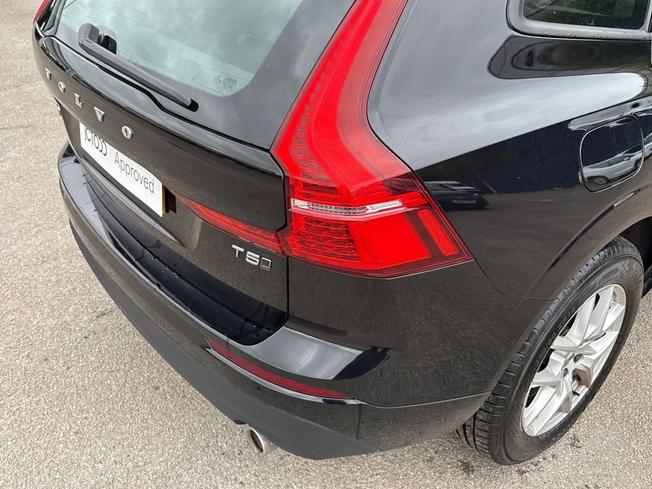 VOLVO XC60 Photo 23