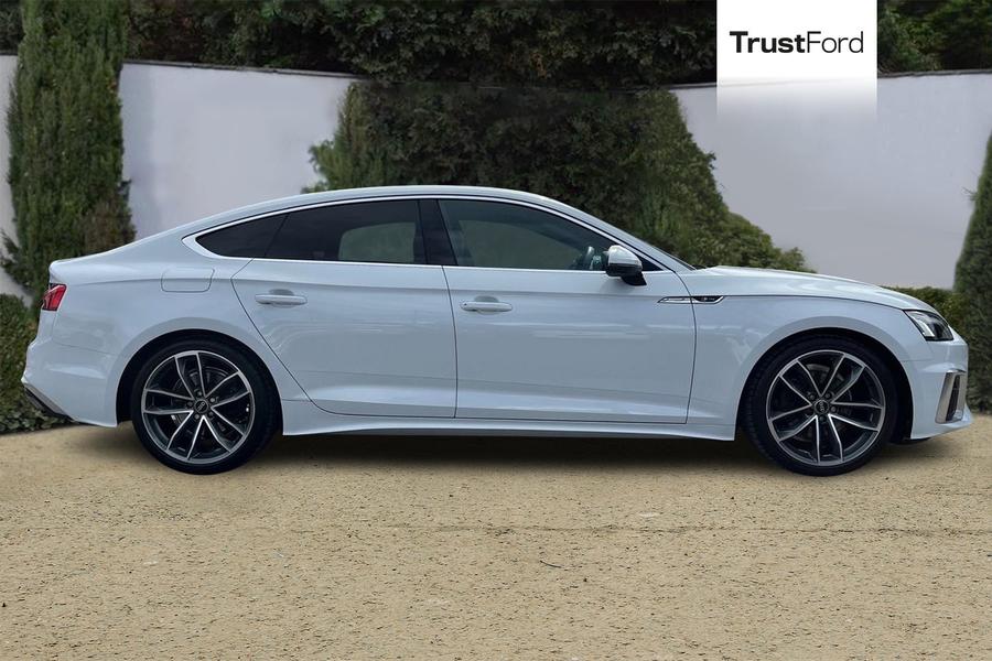 Audi A5 Photo autoimg-86244ed034b633357c839fe906c688424c86e09e.jpg