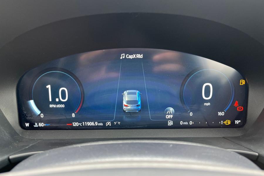 Ford Kuga Photo autoimg-86251b9c5246146c1a3bb8011b31b33feb11b4d2.jpg