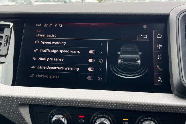 Audi A1 Photo 32