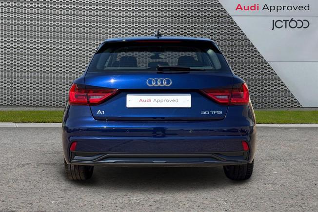 AUDI A1 Photo 7