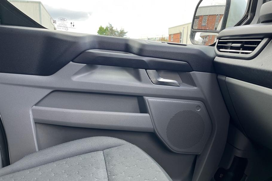 Used Ford TRANSIT CUSTOM DV73UPZ 35