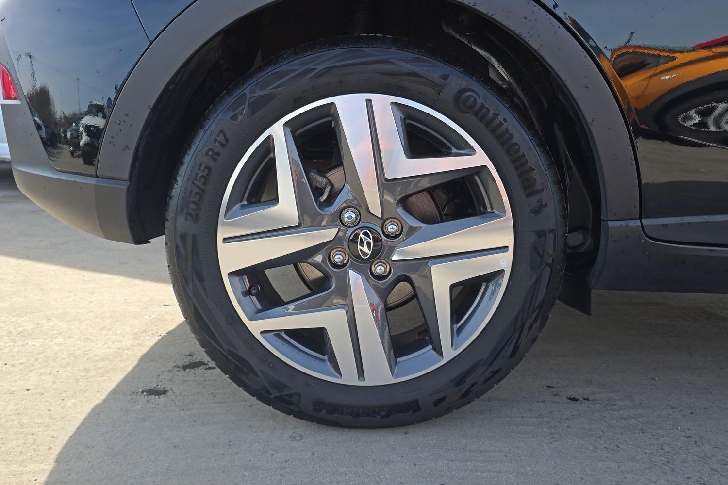 Hyundai BAYON Photo 7