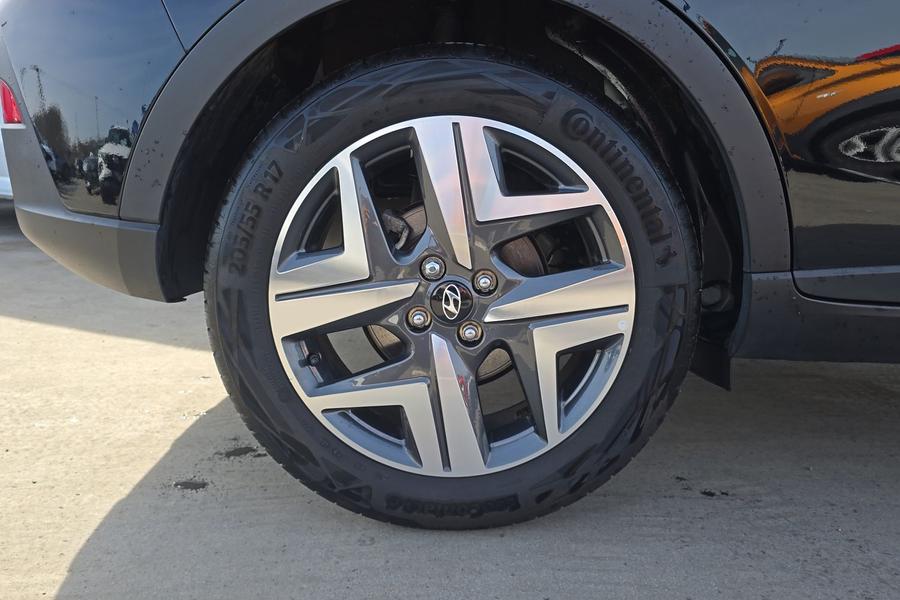 Hyundai BAYON Photo autoimg-8627ee1d90c54010c4040e380eb4c663aa1d2274.jpg