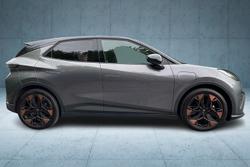 CUPRA RAVAL Photo 4