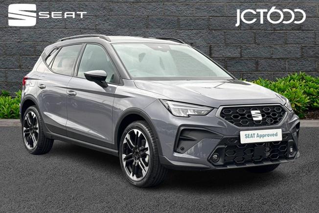 SEAT Arona Photo 1