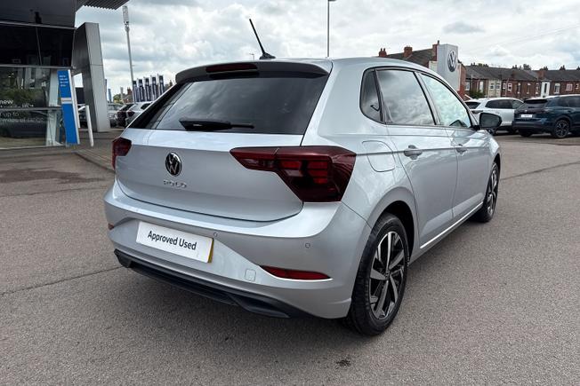 VOLKSWAGEN Polo Photo 24