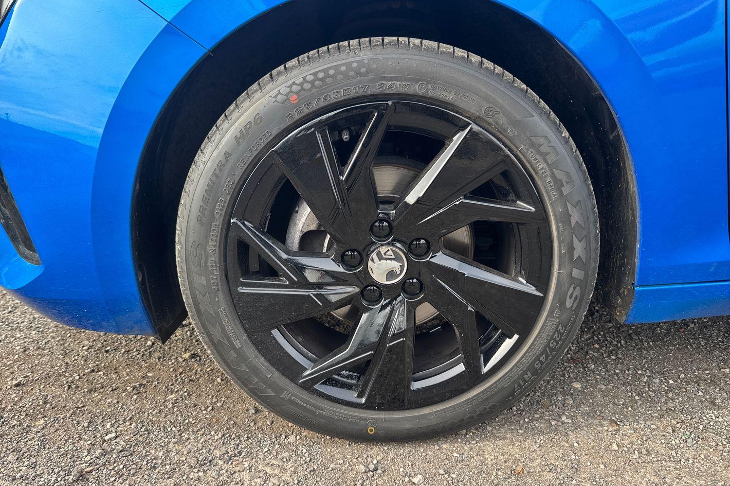 Vauxhall ASTRA Photo 23
