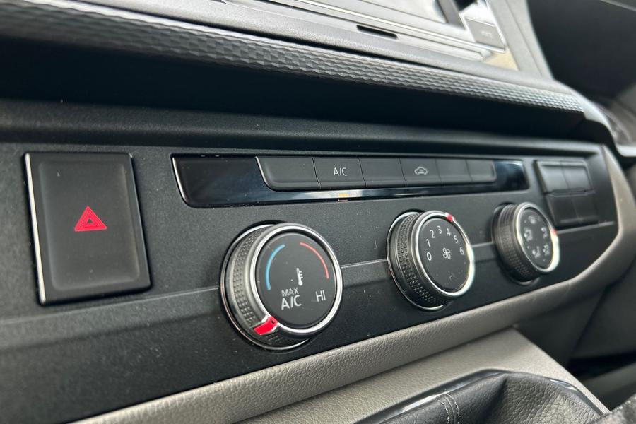 Volkswagen TRANSPORTER Photo autoimg-863039a19dad5722694d749c7d2970f2f769dacb.jpg