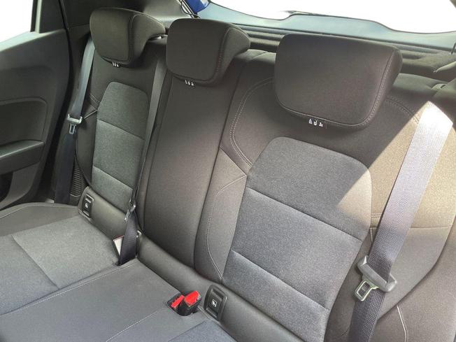 RENAULT Clio Photo 9