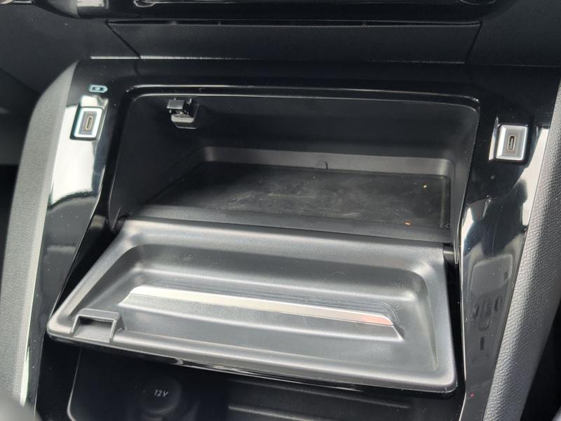 Used Peugeot 208 MC24HJV 45