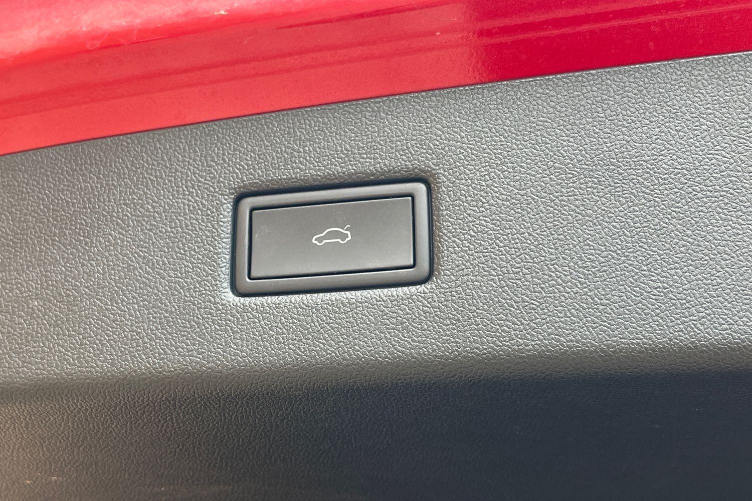 Ford Explorer Photo 24