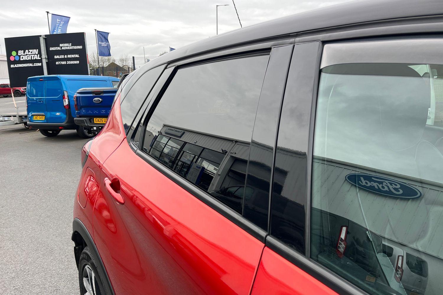 Renault CAPTUR Photo 23
