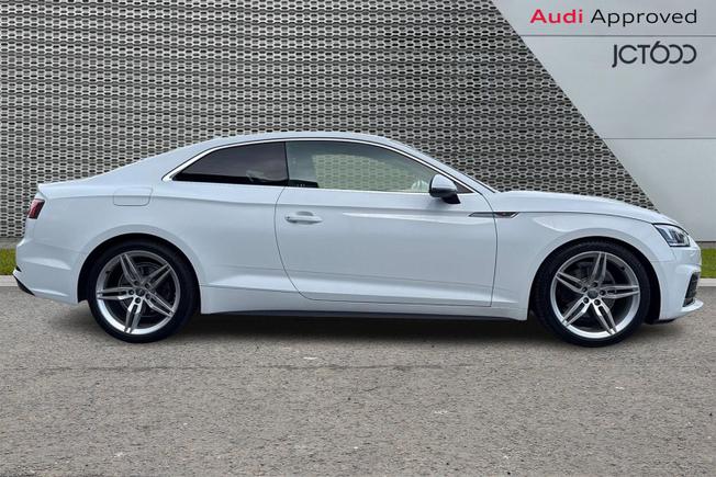 AUDI A5 Photo 4