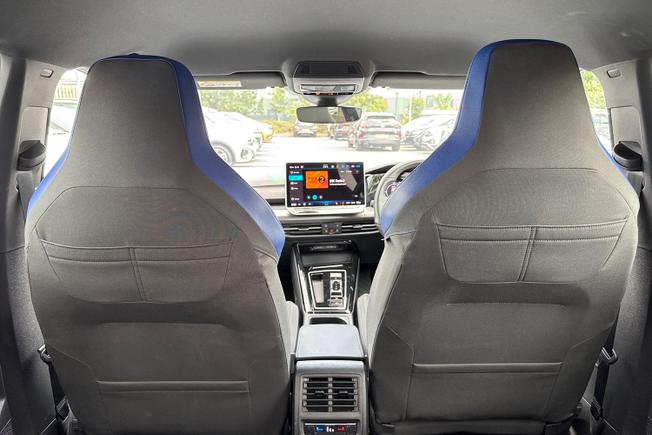 VOLKSWAGEN Golf Photo 28