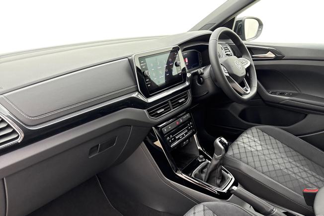 Volkswagen  T-Cross  Photo 2