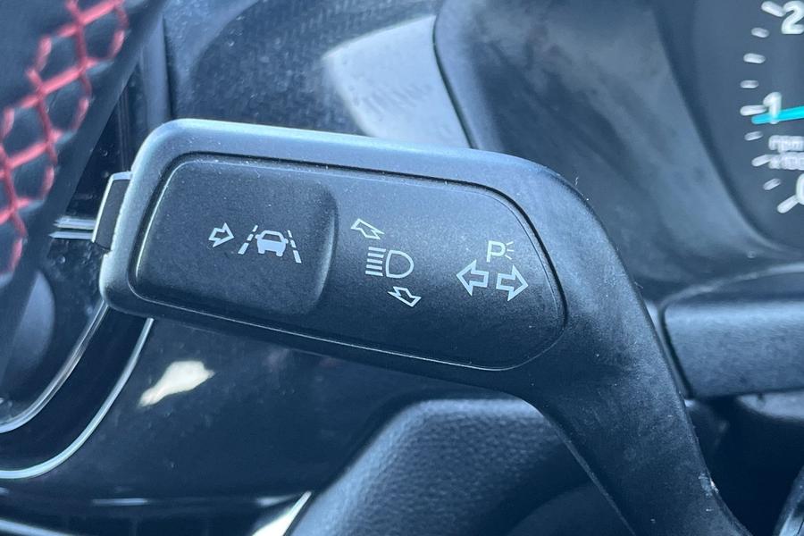 Ford FIESTA Photo autoimg-863a68d1cf959a97a3120a5b96d64e42ff41bfa3.jpg
