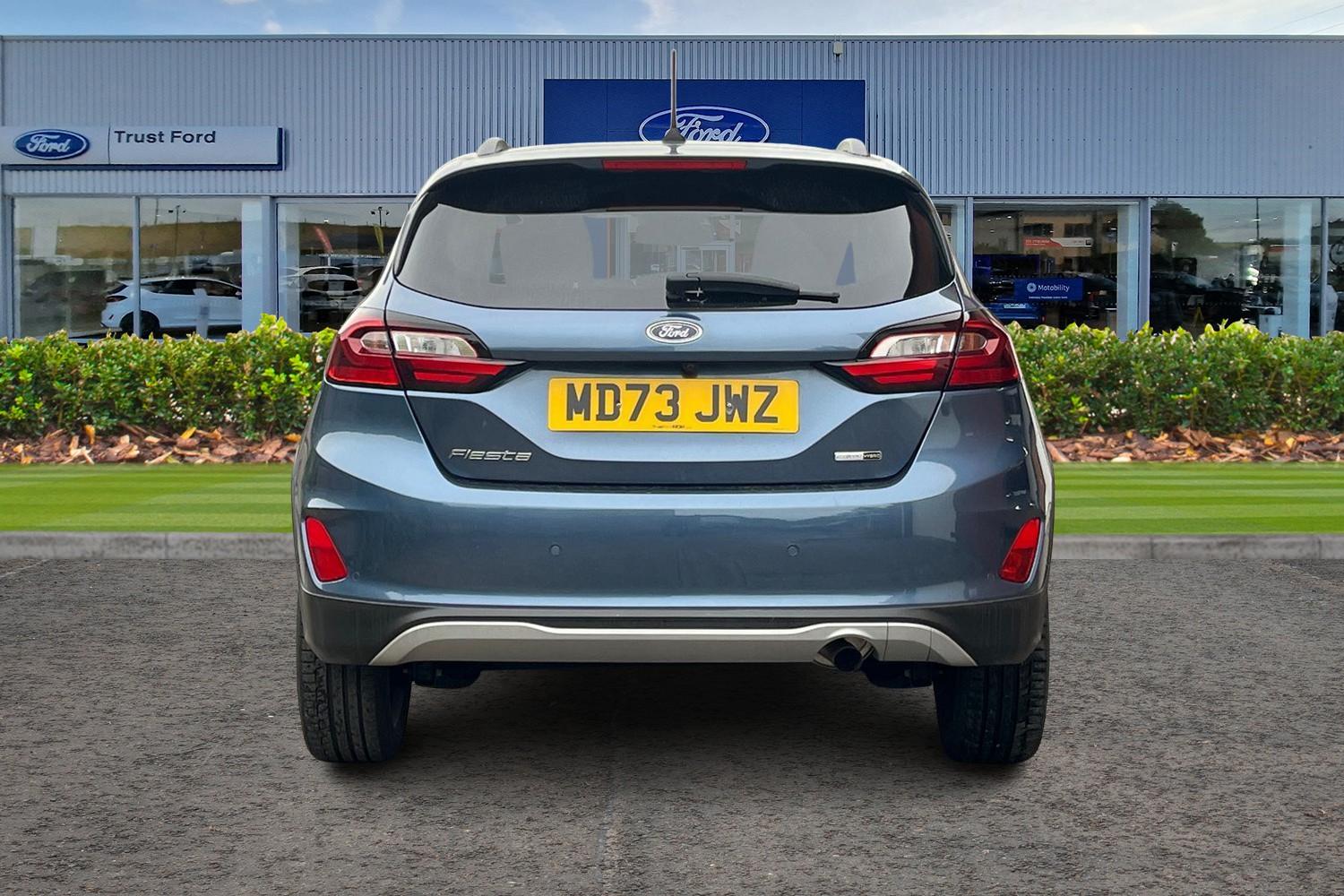 Ford FIESTA Photo 6