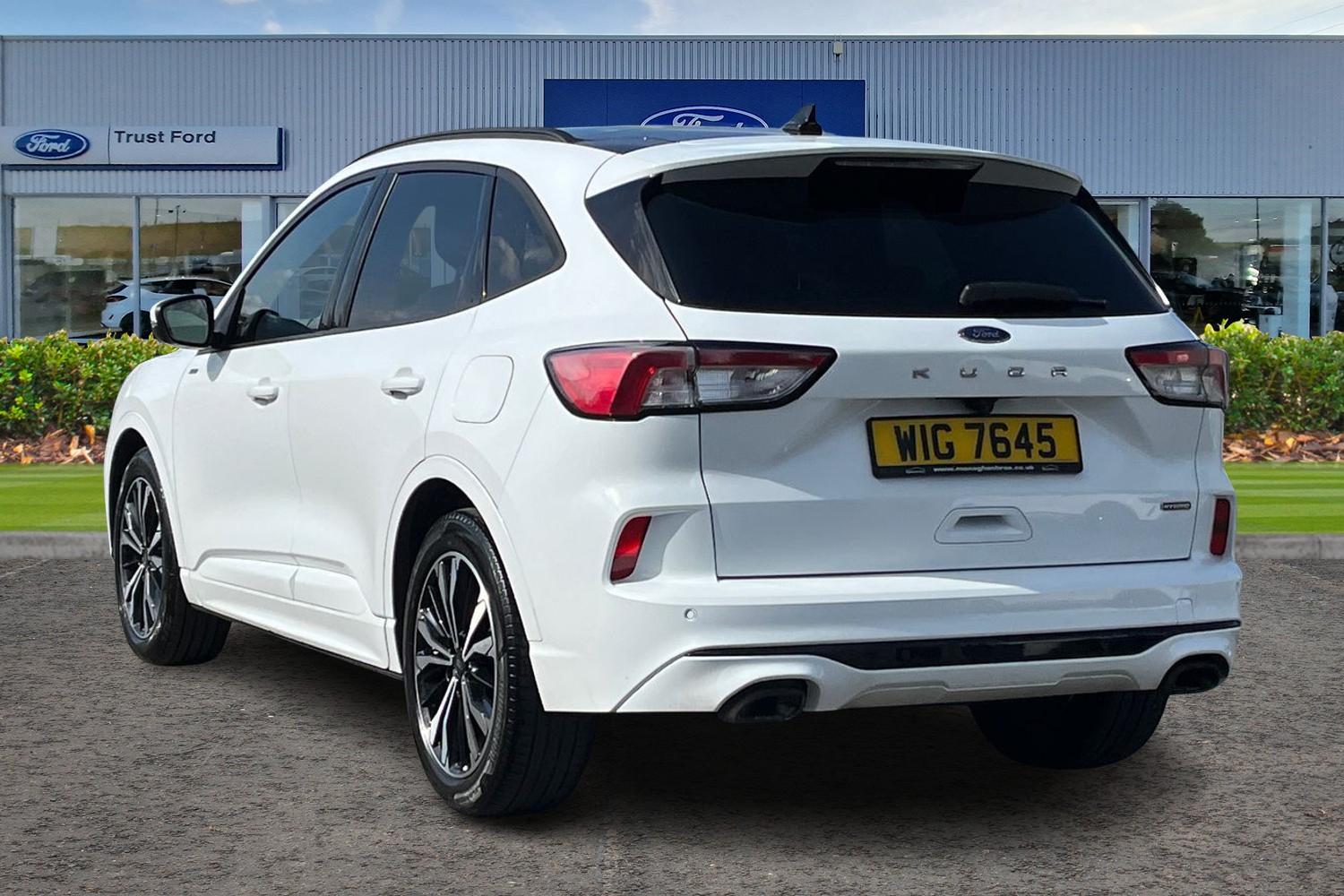 Ford KUGA Photo 1