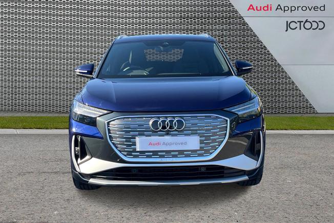 AUDI Q4 E-Tron Photo 8