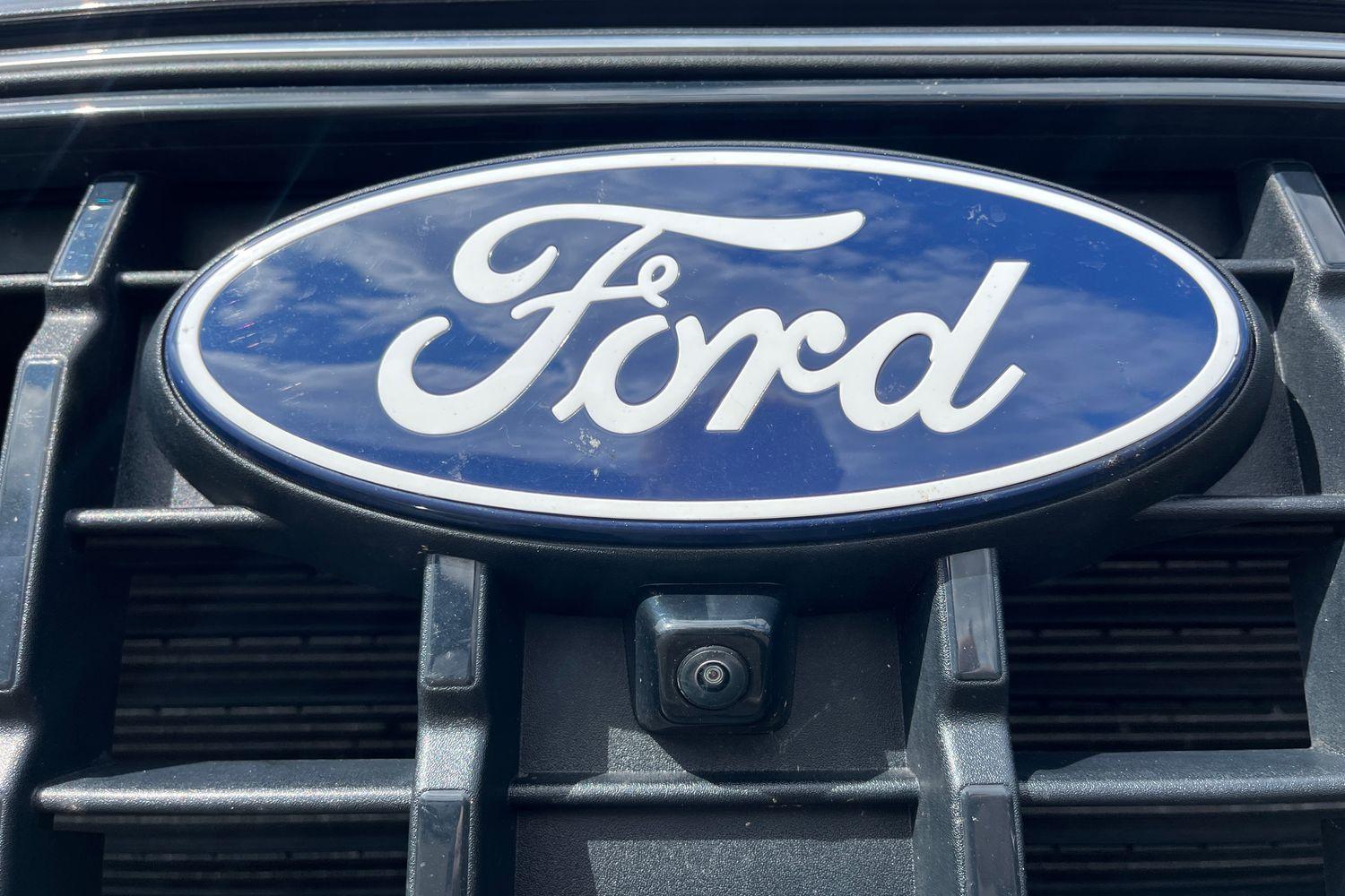 Ford KUGA Photo 28